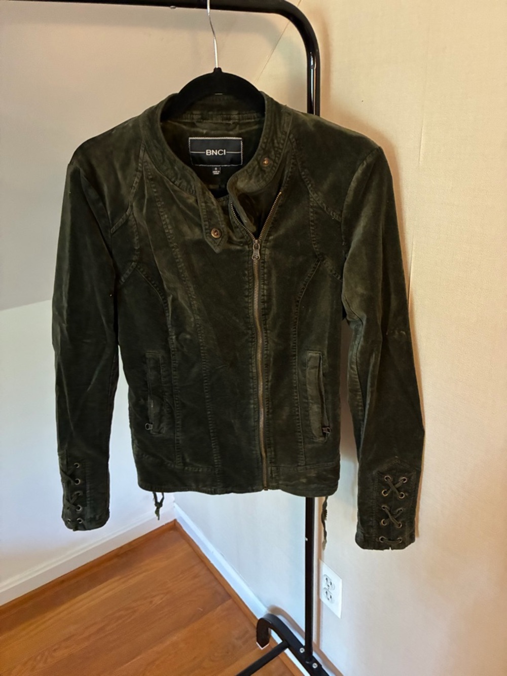 Women's Green Suede Moto Jacket by BNCI - size small